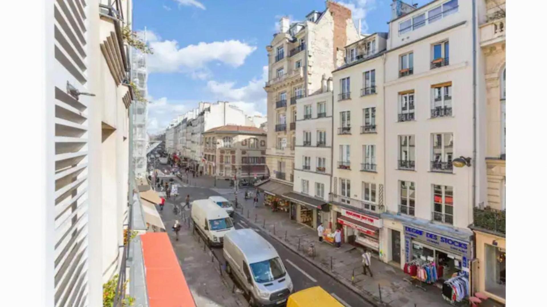 Amazing 2 Bedroom Parisian Flat *