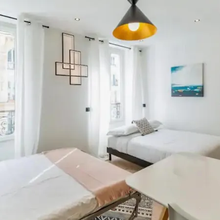 Appartamento Amazing 2 Bedroom Parisian Flat