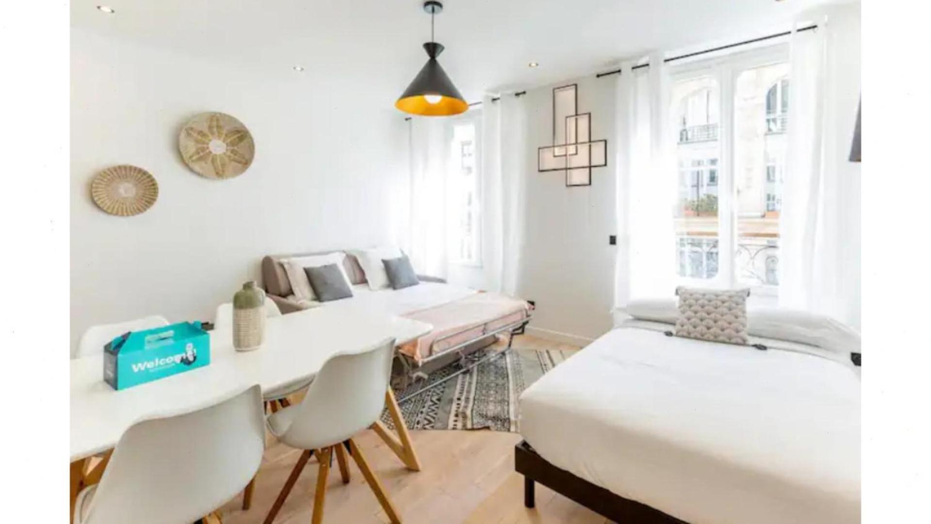 Amazing 2 Bedroom Parisian Flat Appartamento *